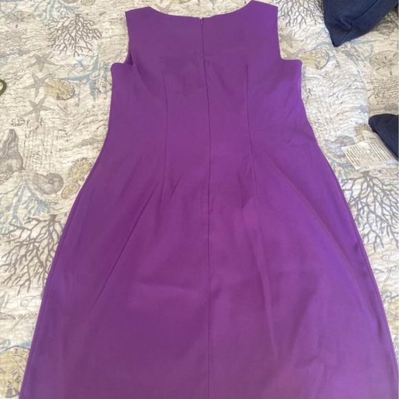 Women's Dress - Picture 3 of 4